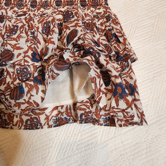 NWT House of Harlow 1960 smocked marbled rust skirt.  L - Picture 7 of 15